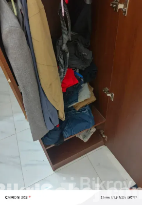Single door almirah